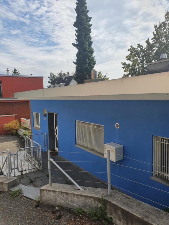 Viktoria Budget Hostel チューリッヒ エクステリア 写真